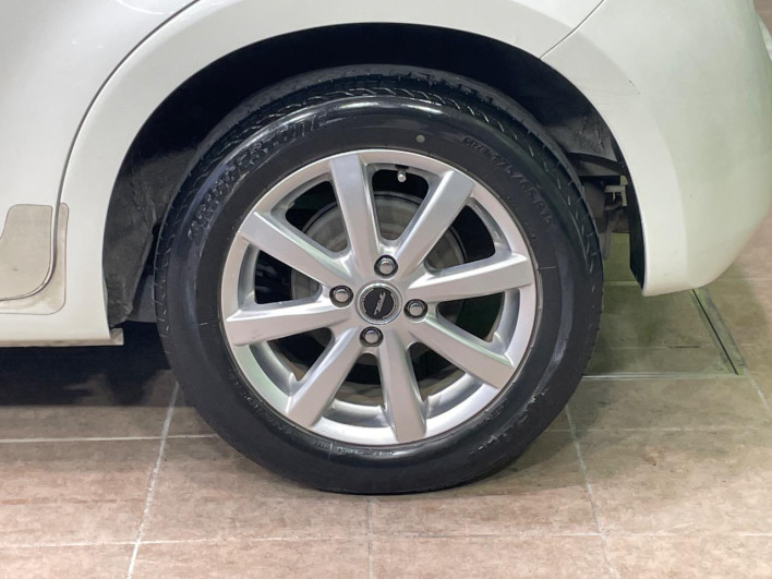 2011 Nissan Cube DBA-Z12 (UW-6a19051dcc944)[29]