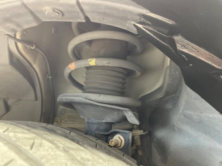 2012 Nissan Cube DBA-Z12 (UW-6a19051e31cc3)[17]