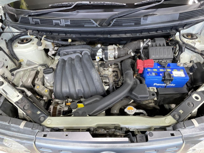 2012 Nissan Cube DBA-Z12 (UW-6a19051e31cc3)[4]