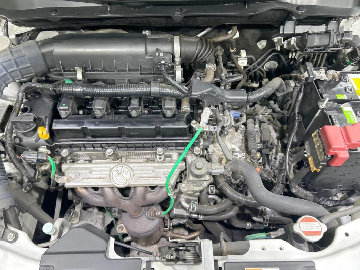 2017 Suzuki Swift DBA-ZC83S (UW-6a1905221a373)[4]