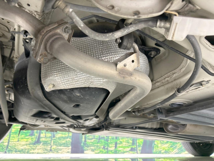 2017 Suzuki Swift DBA-ZC83S (UW-6a1905221a373)[22]