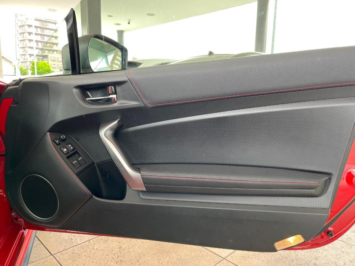 2014 Toyota 86 DBA-ZN6 (UW-6a1905256ecc5)[29]