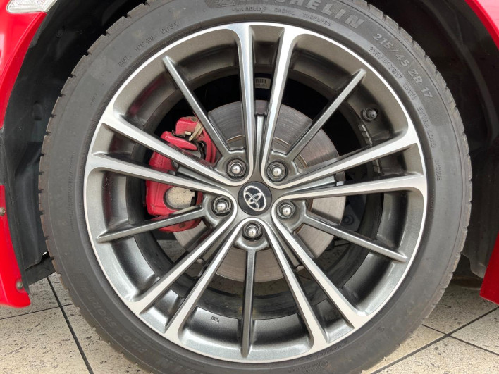 2014 Toyota 86 DBA-ZN6 (UW-6a1905256ecc5)[6]