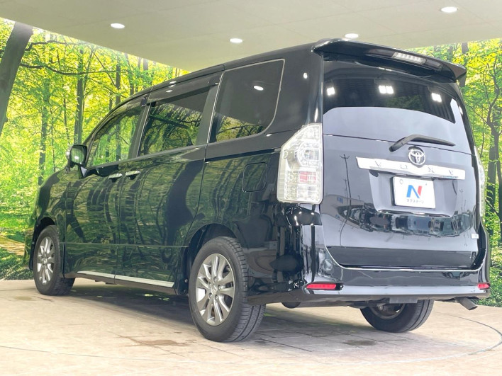 2013 Toyota Voxy DBA-ZRR70W (UW-6a19052862e62)[6]
