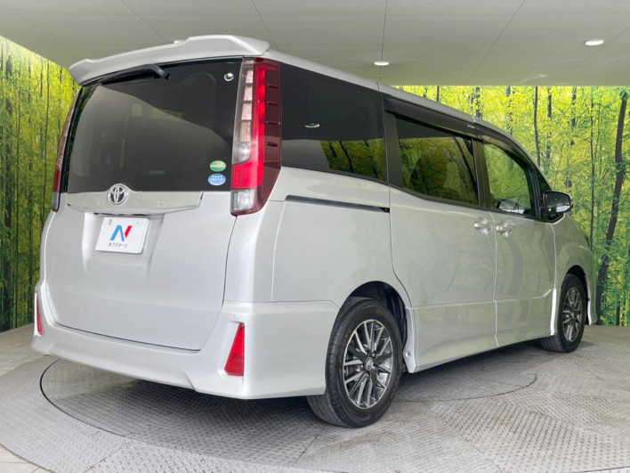 2016 Toyota Noah DBA-ZRR80W (UW-6a190529748ba)[8]