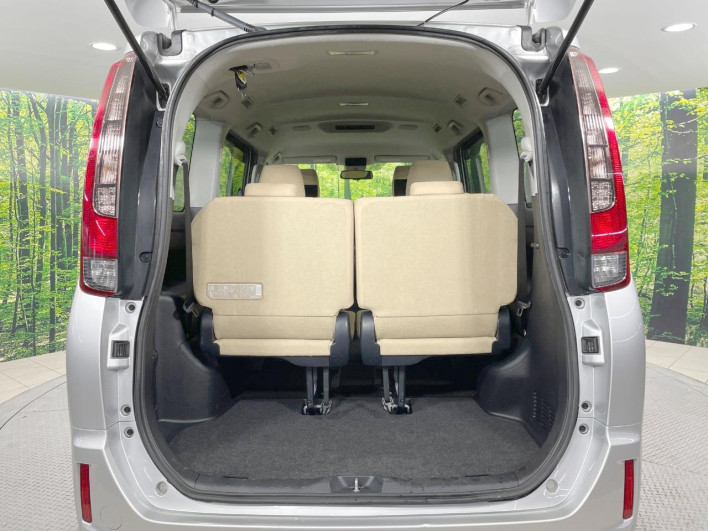 2014 Toyota Noah DBA-ZRR85G (UW-6a1905337839e)[8]