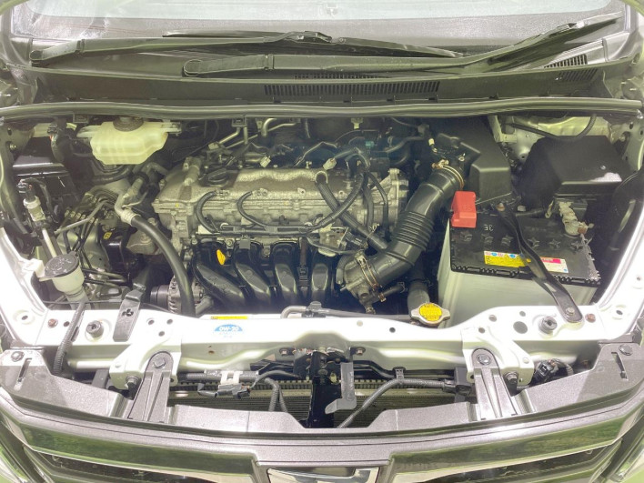 2014 Toyota Noah DBA-ZRR85G (UW-6a1905337839e)[4]