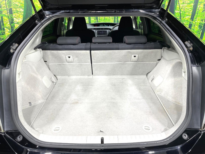 2013 Toyota Prius DAA-ZVW30 (UW-6a19053db08fc)[13]