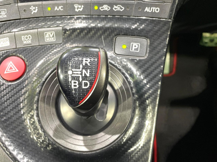 2013 Toyota Prius DAA-ZVW30 (UW-6a19053db08fc)[25]