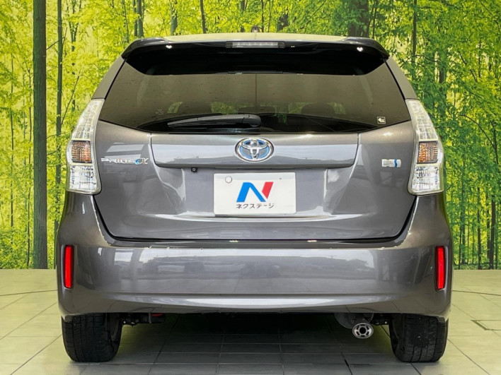 2012 Toyota Prius α DAA-ZVW40W (UW-6a19053e44c7b)[9]