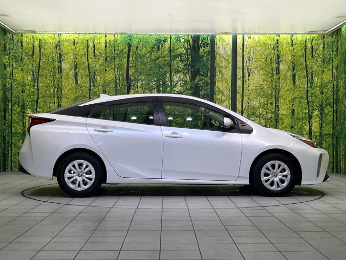 2021 Toyota Prius 6AA-ZVW51 (UW-6a19054476191)[10]