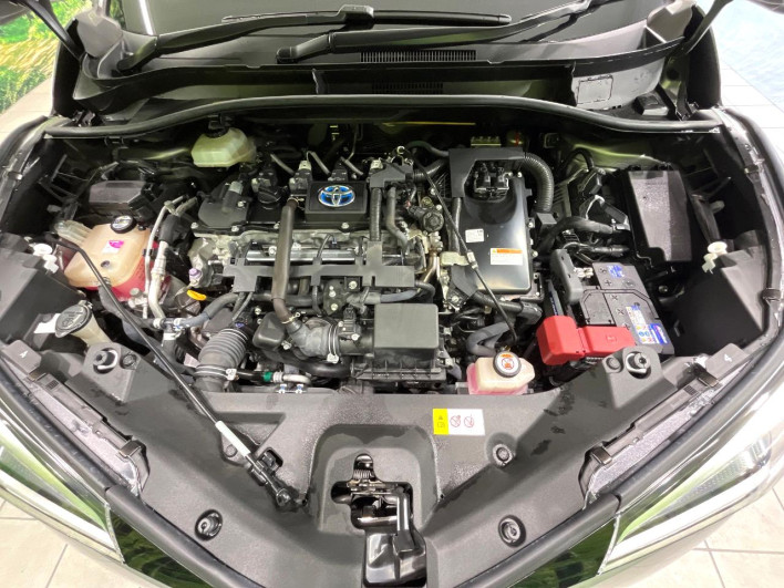2018 Toyota C-HR DAA-ZYX10 (UW-6a190559c76e1)[4]