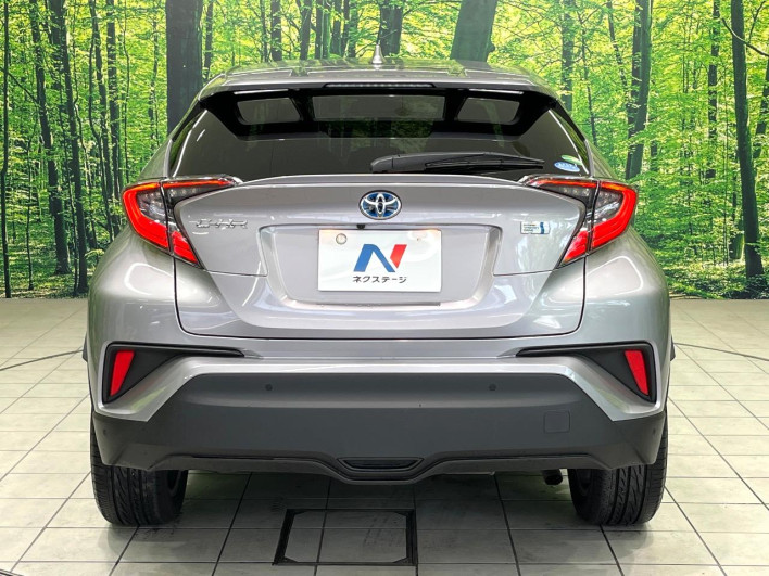 2018 Toyota C-HR DAA-ZYX10 (UW-6a190559c76e1)[24]