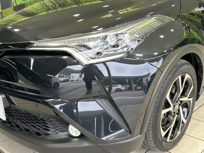 2018 Toyota C-HR DAA-ZYX10 (UW-6a190559e2996)[20]