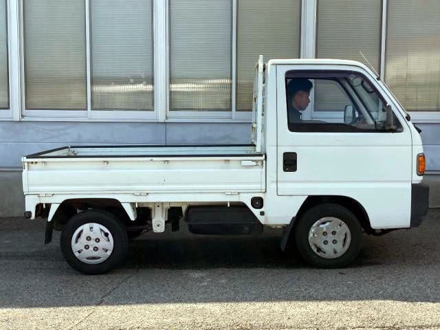 1990 Honda Acty Truck HA4 (UW-6a196f6d9dfa8)[2]
