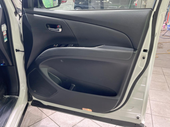 2014 Toyota Estima DBA-ACR50W (UW-6a1a54163575b)[21]