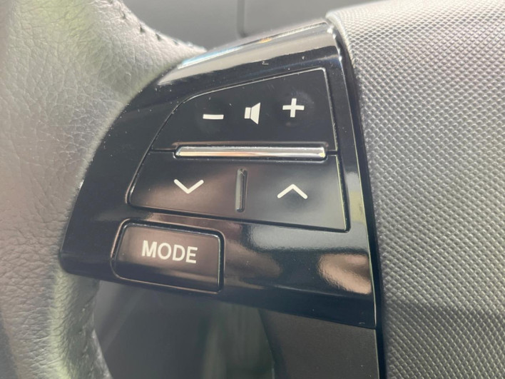 2014 Toyota Estima DBA-ACR50W (UW-6a1a54163575b)[28]