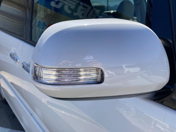 2012 Toyota Estima DBA-ACR55W (UW-6a1a5416c3a5e)[12]