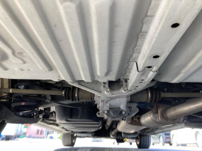 2012 Toyota Estima DBA-ACR55W (UW-6a1a5416c3a5e)[24]