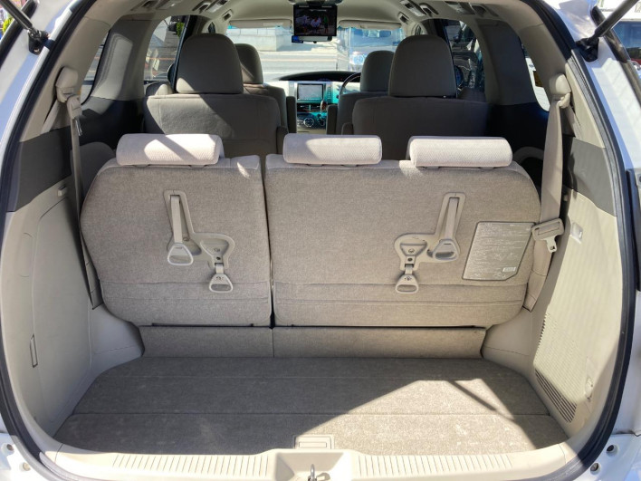 2012 Toyota Estima DBA-ACR55W (UW-6a1a5416c3a5e)[26]