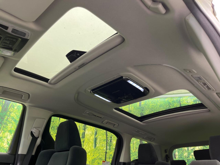 2017 Toyota Vellfire DBA-AGH30W (UW-6a1a541ab029f)[5]