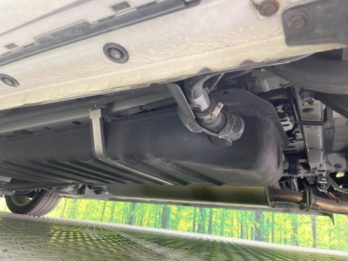 2017 Toyota Alphard DBA-AGH30W (UW-6a1a541c542d3)[25]