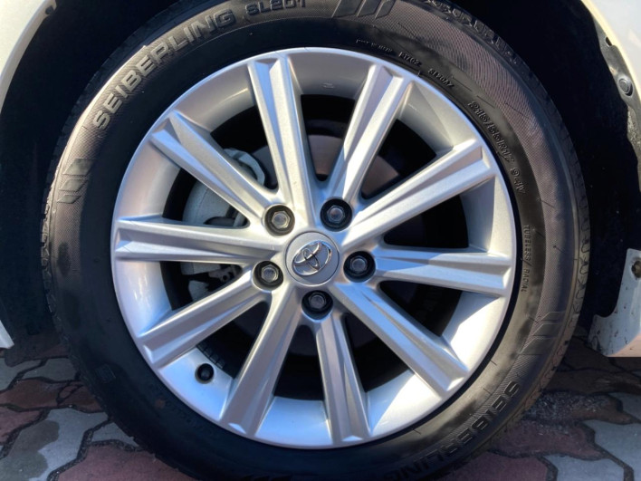 2013 Toyota Camry DAA-AVV50 (UW-6a1a542db8365)[24]