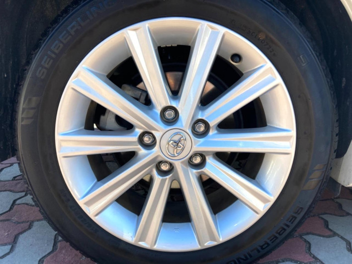 2013 Toyota Camry DAA-AVV50 (UW-6a1a542db8365)[26]