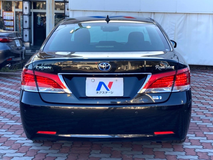 2015 Toyota Crown Hybrid DAA-AWS210 (UW-6a1a542fcf4b7)[17]