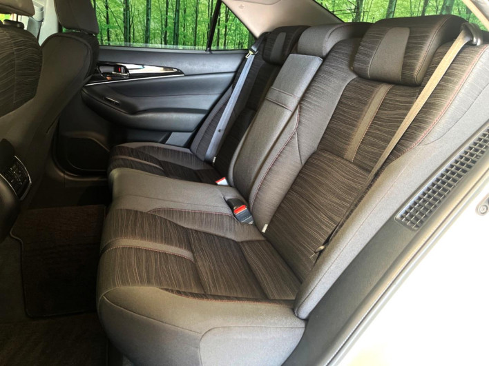 2015 Toyota Crown Hybrid DAA-AWS210 (UW-6a1a542fdb119)[8]