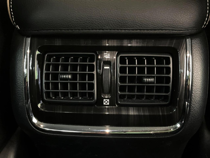 2015 Toyota Crown Hybrid DAA-AWS210 (UW-6a1a542fdb119)[27]