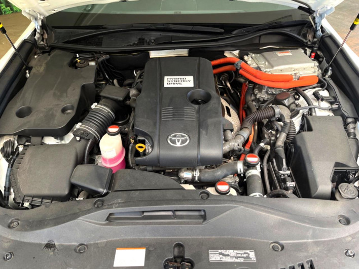 2015 Toyota Crown Hybrid DAA-AWS210 (UW-6a1a542fdb119)[13]