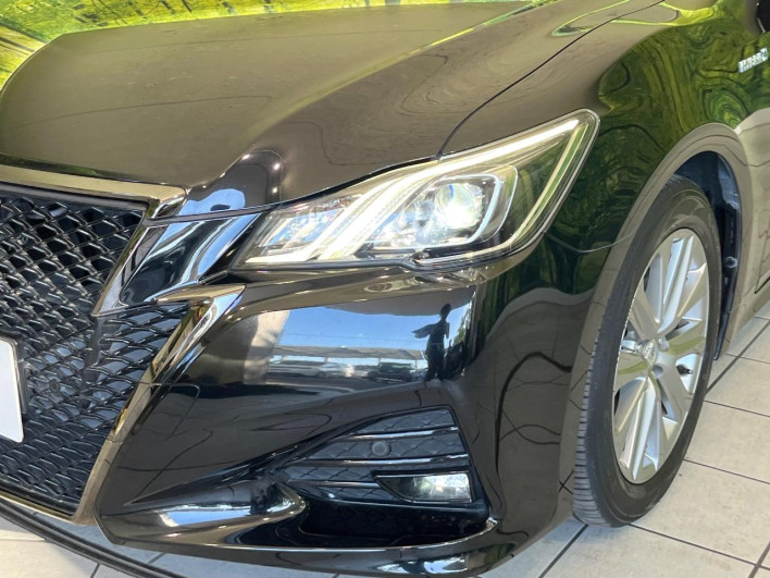 2017 Toyota Crown Hybrid DAA-AWS210 (UW-6a1a54304cff4)[13]