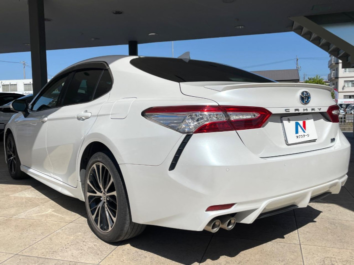 2020 Toyota Camry DAA-AXVH70 (UW-6a1a543bcf722)[12]