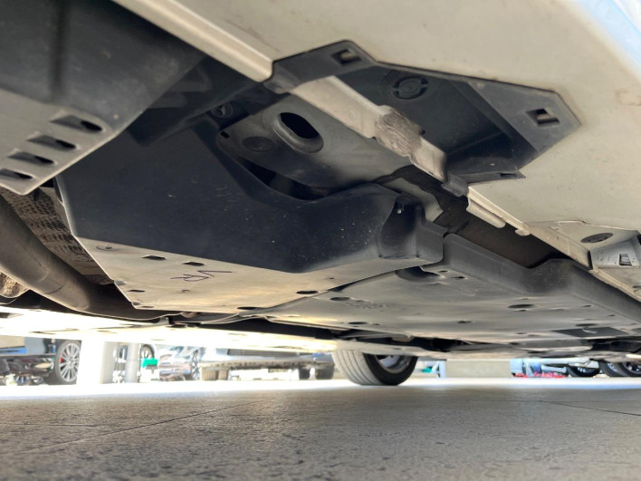 2020 Toyota Camry DAA-AXVH70 (UW-6a1a543bcf722)[20]