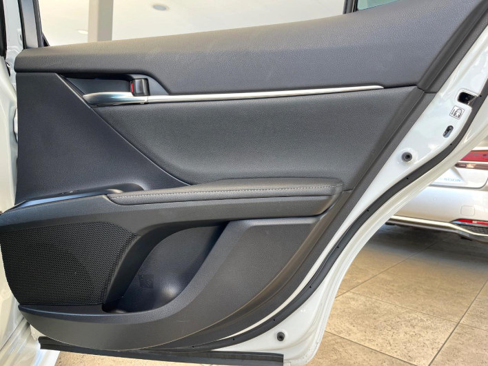2020 Toyota Camry DAA-AXVH70 (UW-6a1a543bcf722)[27]