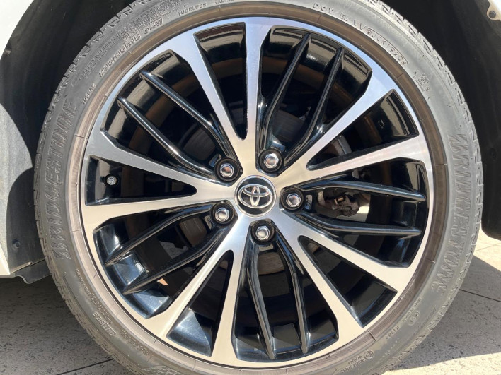 2020 Toyota Camry DAA-AXVH70 (UW-6a1a543bcf722)[17]