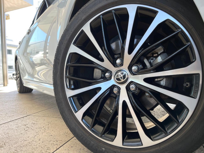 2020 Toyota Camry DAA-AXVH70 (UW-6a1a543bcf722)[21]