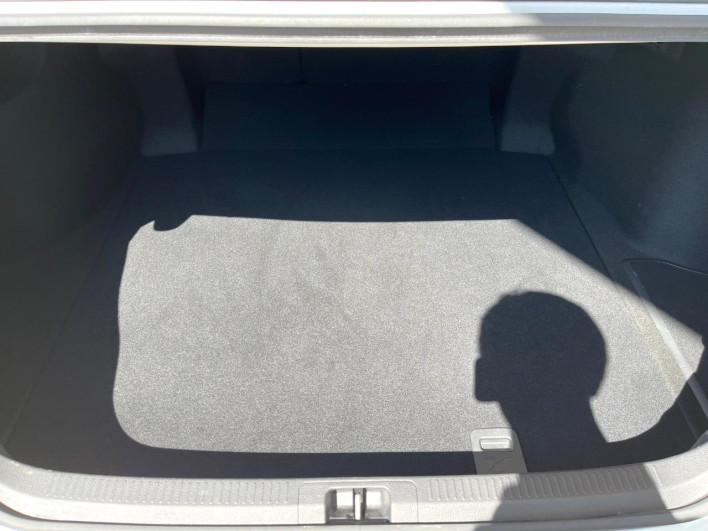 2020 Toyota Camry DAA-AXVH70 (UW-6a1a543bcf722)[4]
