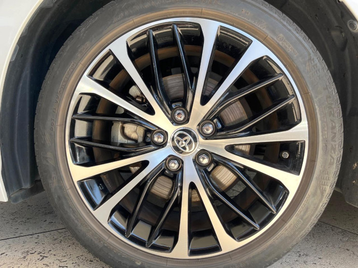 2020 Toyota Camry DAA-AXVH70 (UW-6a1a543bcf722)[15]