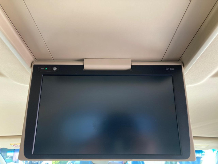 2016 Toyota Alphard Hybrid DAA-AYH30W (UW-6a1a543e38345)[29]