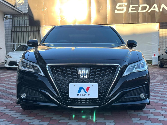 2019 Toyota Crown Hybrid 6AA-AZSH20 (UW-6a1a5441dcc9f)[4]