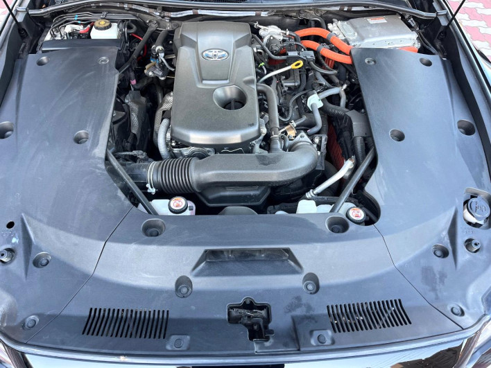 2019 Toyota Crown Hybrid 6AA-AZSH20 (UW-6a1a5441dcc9f)[20]
