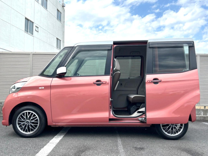 2018 Nissan DAYZ ROOX DBA-B21A (UW-6a1a544794b3e)[19]