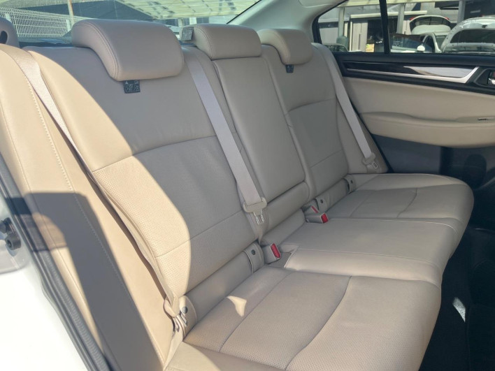 2015 Subaru Legacy B4 DBA-BN9 (UW-6a1a545ce459a)[26]