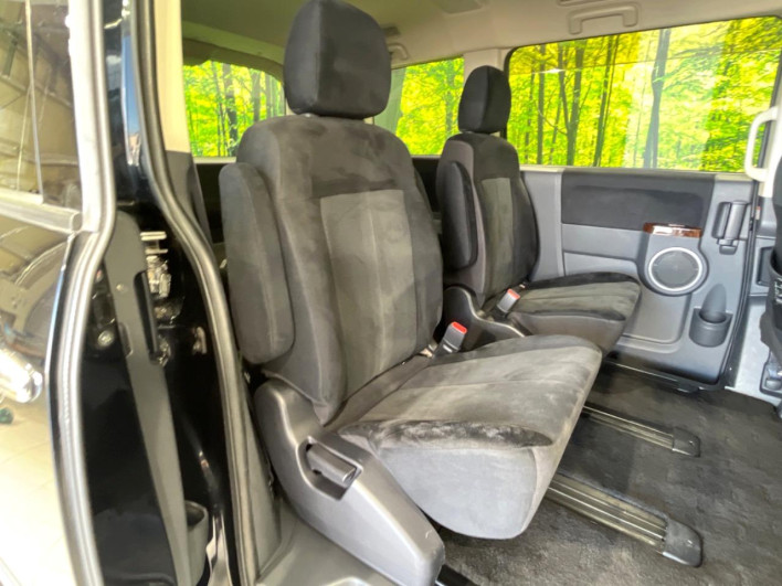 2009 Mitsubishi Delica D:5 DBA-CV5W (UW-6a1a546669037)[22]