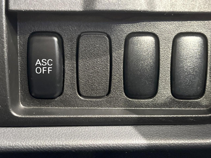 2009 Mitsubishi Delica D:5 DBA-CV5W (UW-6a1a546669037)[29]