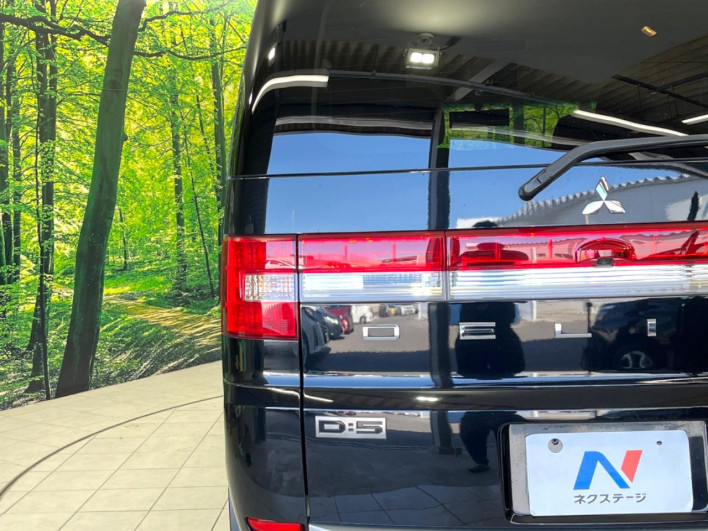 2009 Mitsubishi Delica D:5 DBA-CV5W (UW-6a1a546669037)[16]