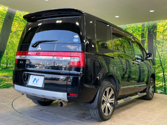 2012 Mitsubishi Delica D:5 DBA-CV5W (UW-6a1a54669672a)[26]