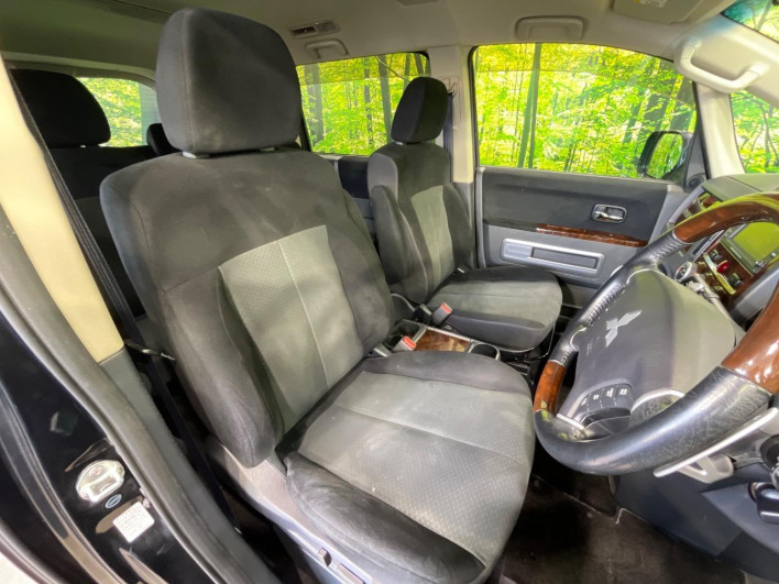 2012 Mitsubishi Delica D:5 DBA-CV5W (UW-6a1a54669672a)[21]